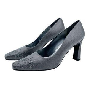Stuart Weitzman Pewter Fabric Jeweled Evening Heel Pumps Sz 10 Square Toe